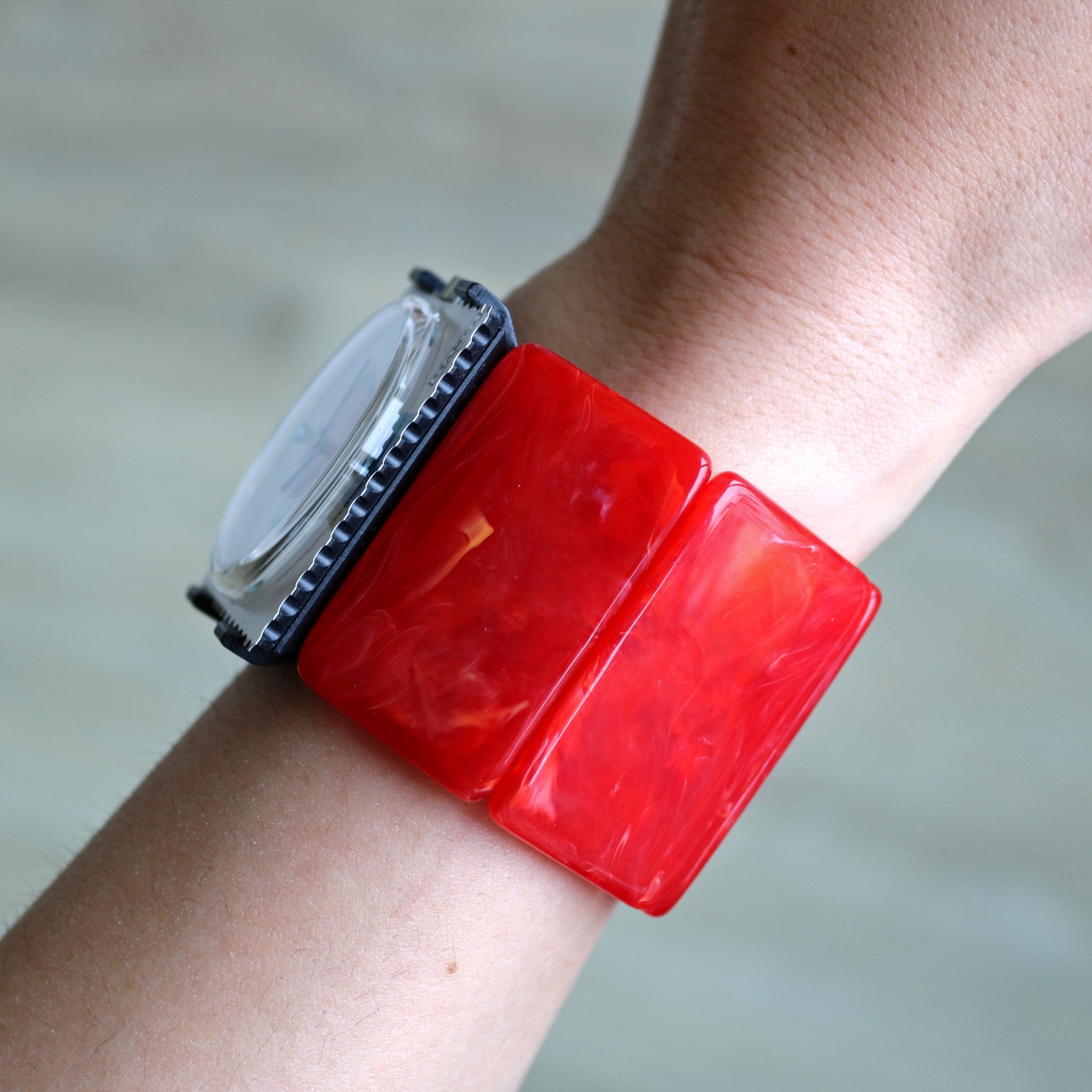 102244_1700_Belta_Pearl_Red_02