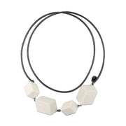 102420_necklace_white_sculpture