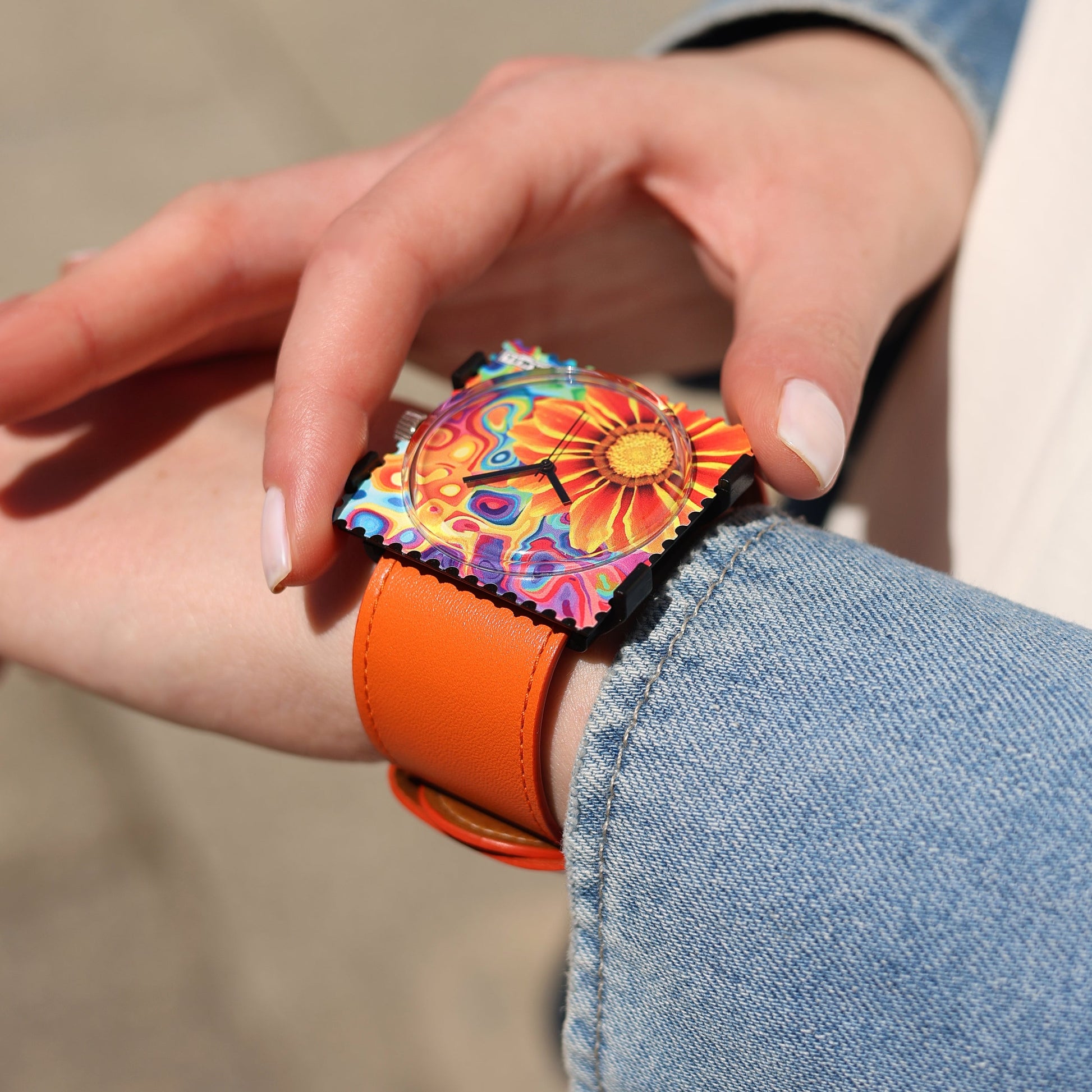 105077_Flower-Reflection_2