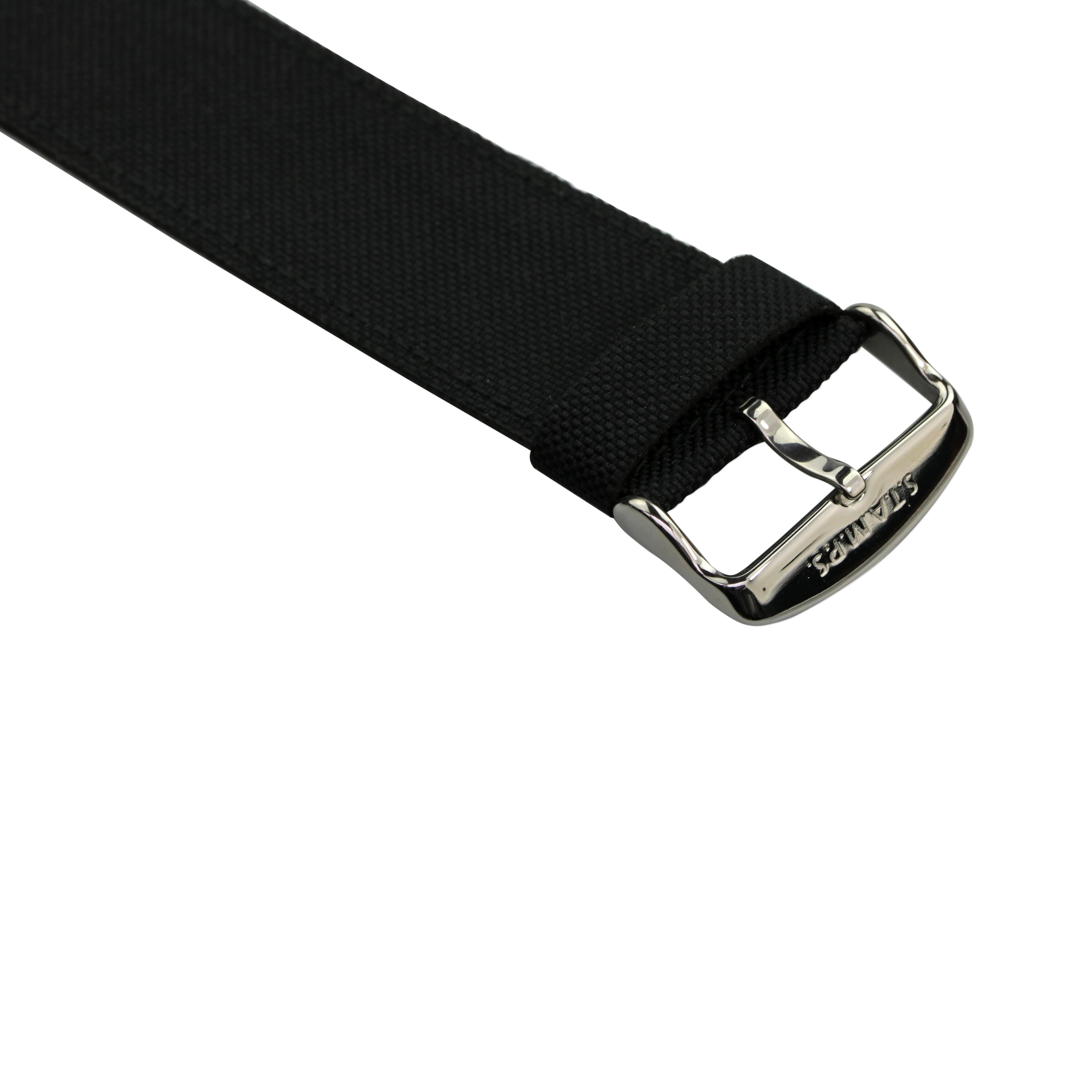106257_0100_Genie_Black_03