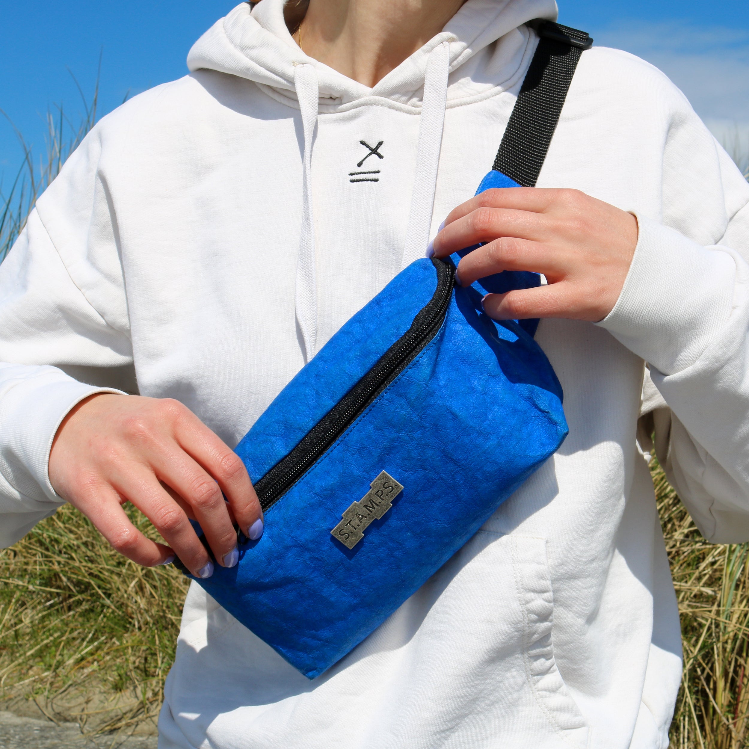 106403_2720_Banana_Joe_Atlantic_Blue_01xLyXkQN1YHg4i