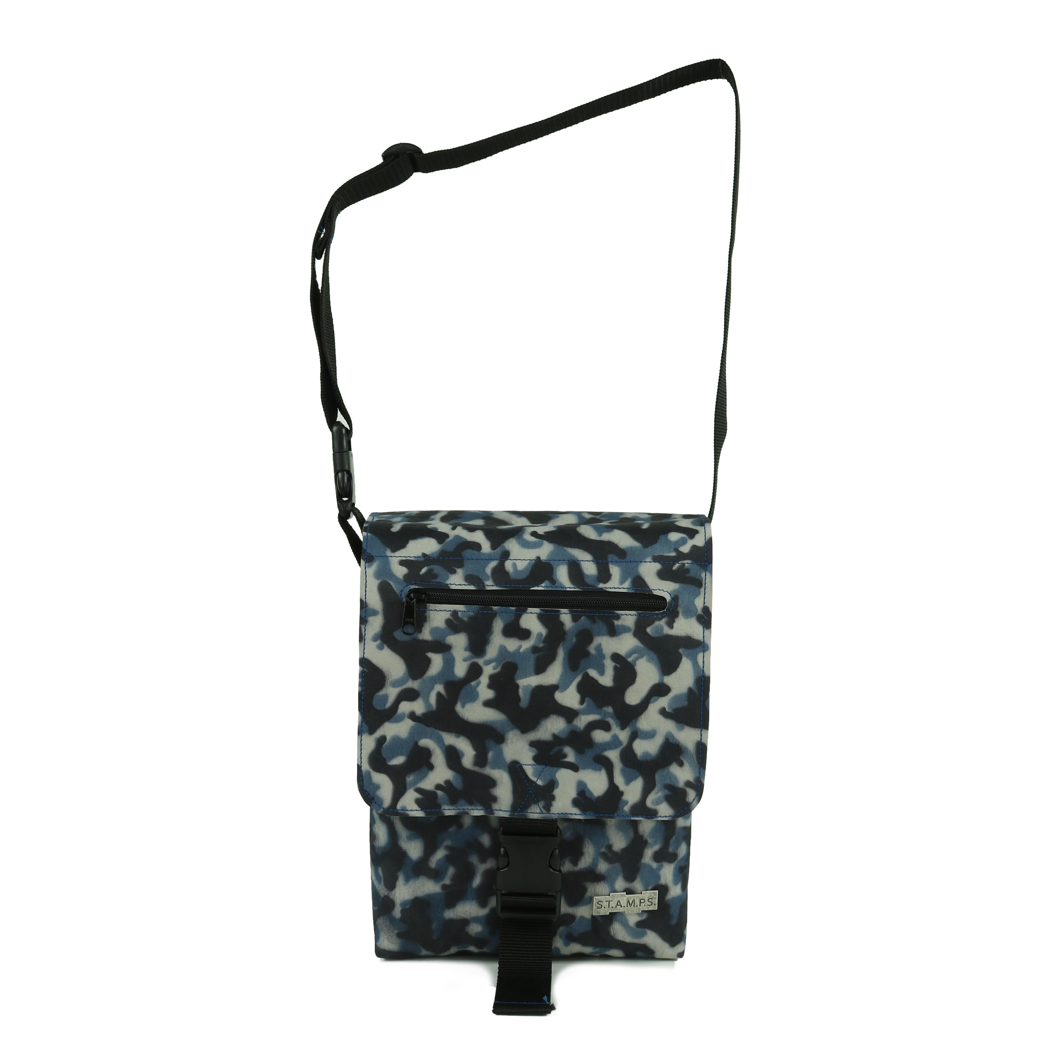 Ben-in-Camo-Blue_106182_2822_01