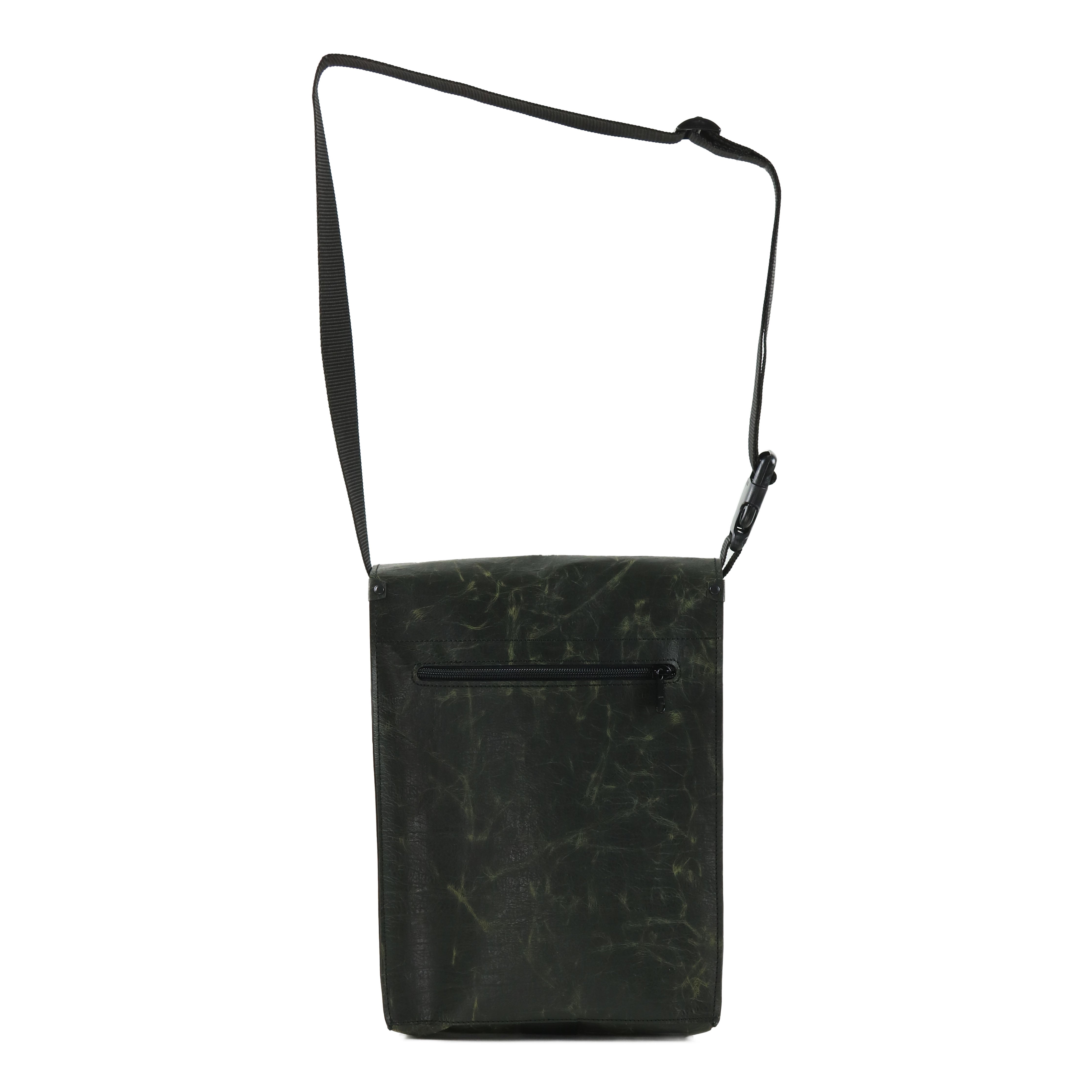 Ben-in-Derby-Petrol_106182_3410_02