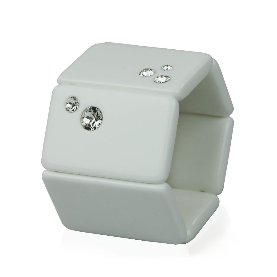 belta_diamond_white
