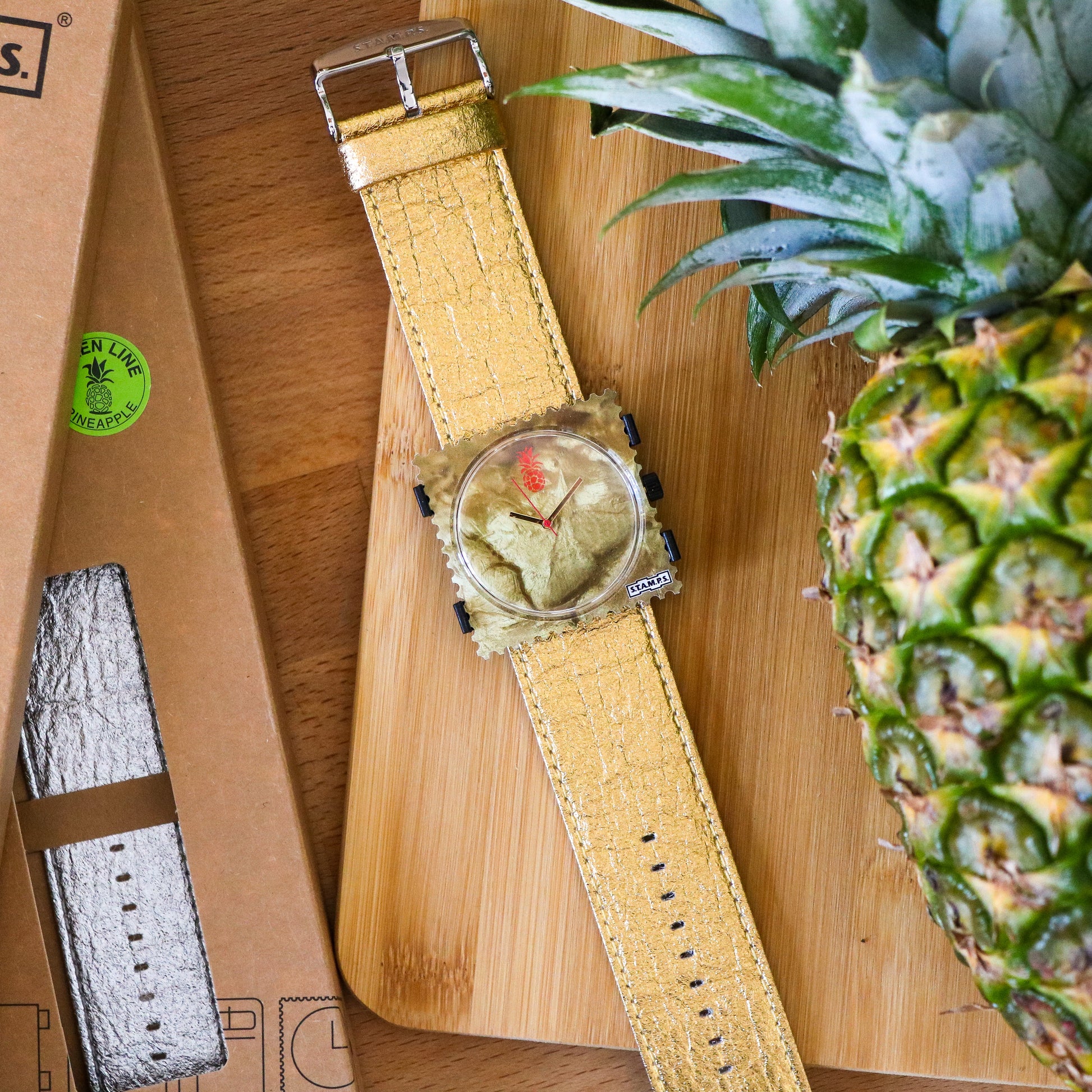 golden-pineapple