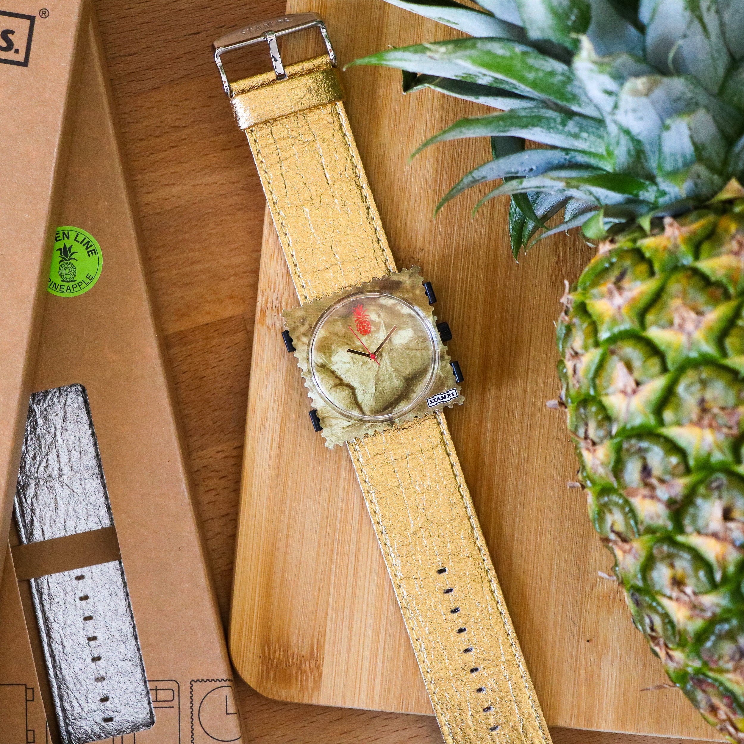 golden-pineapple