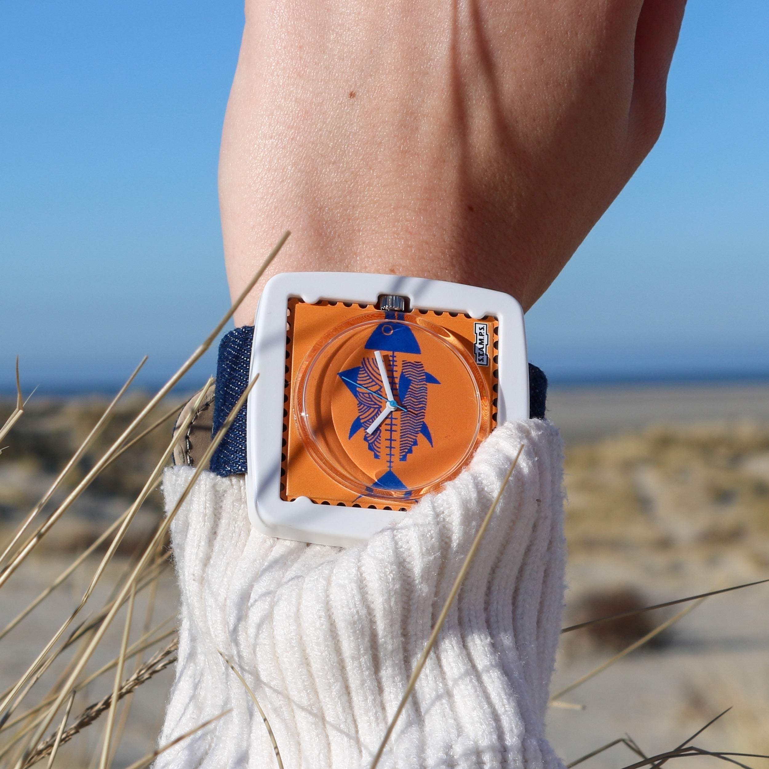 waikiki_denim_dark_blue_fmj_white